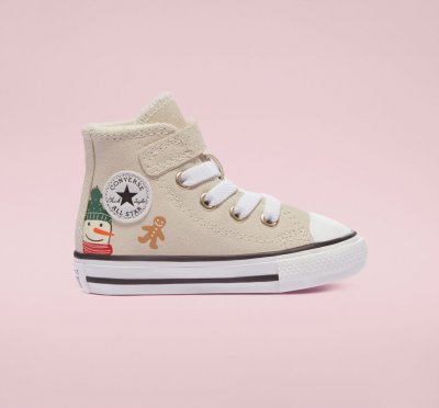 Winter Holidays Easy-On Chuck Taylor All Star | Shop Converse Kids SHOES
