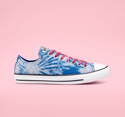 Twisted Vacation Chuck Taylor All Star | Shop Converse Women FEATURED
