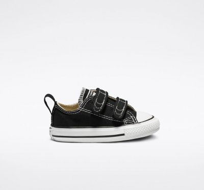 Chuck Taylor All Star Hook and Loop | Shop Converse Kids SHOES