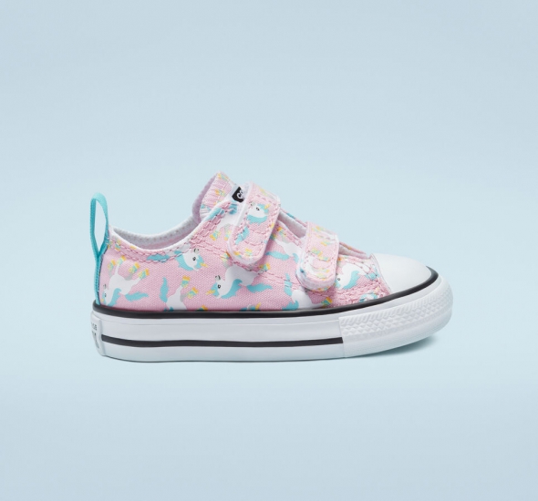 Unicons Easy-On Chuck Taylor All Star | Shop Converse Kids FEATURED - Click Image to Close
